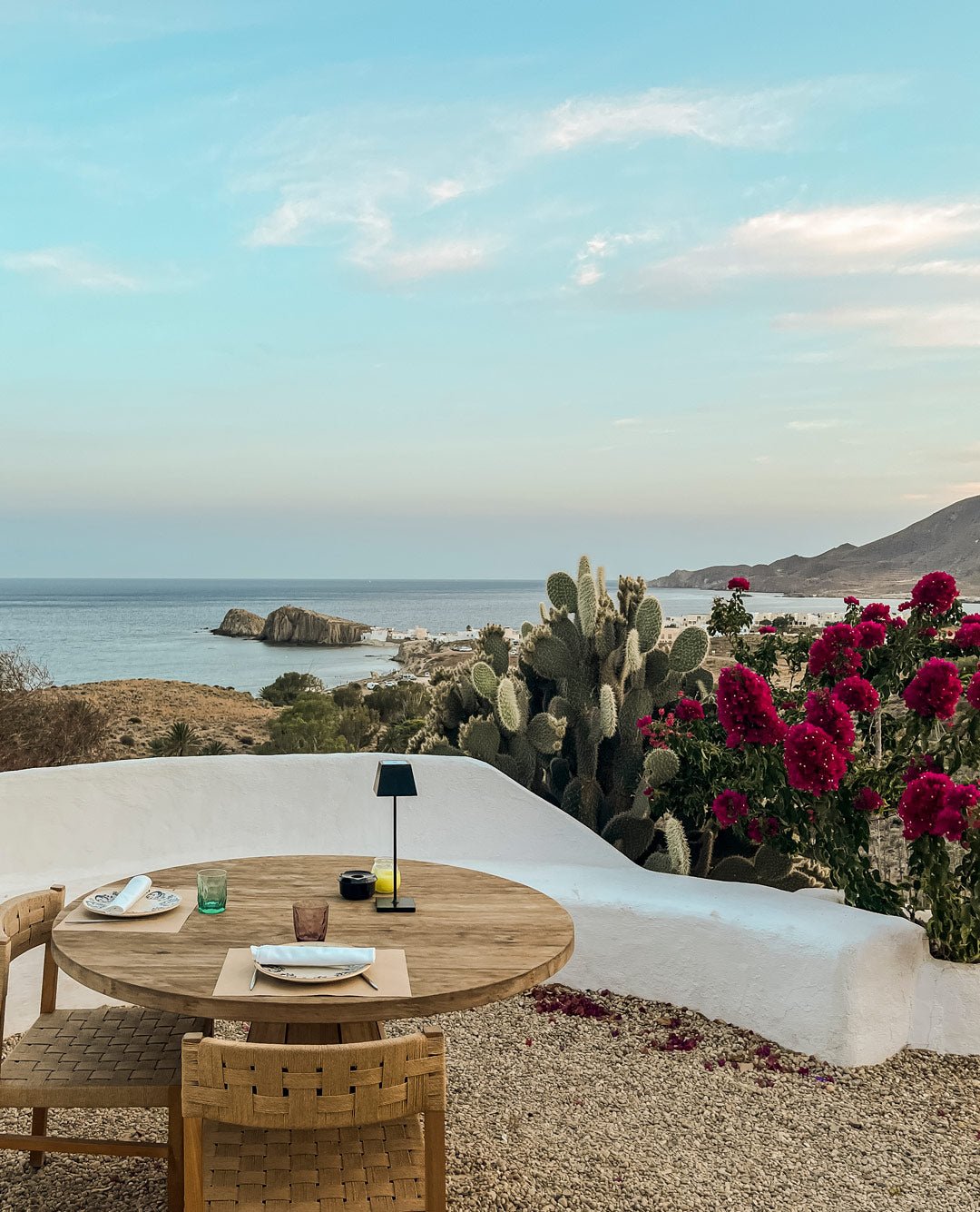Guía de viaje de Cabo de Gata, Le Periplo Weekender, recomendaciones para unas vacaciones en Cabo de Gata, Visita Cabo de Gata, Viaja a Cabo de Gata, Almería, recomendaciones sobre gastronomía, pueblos y playas en Cabo de Gata, Almería.