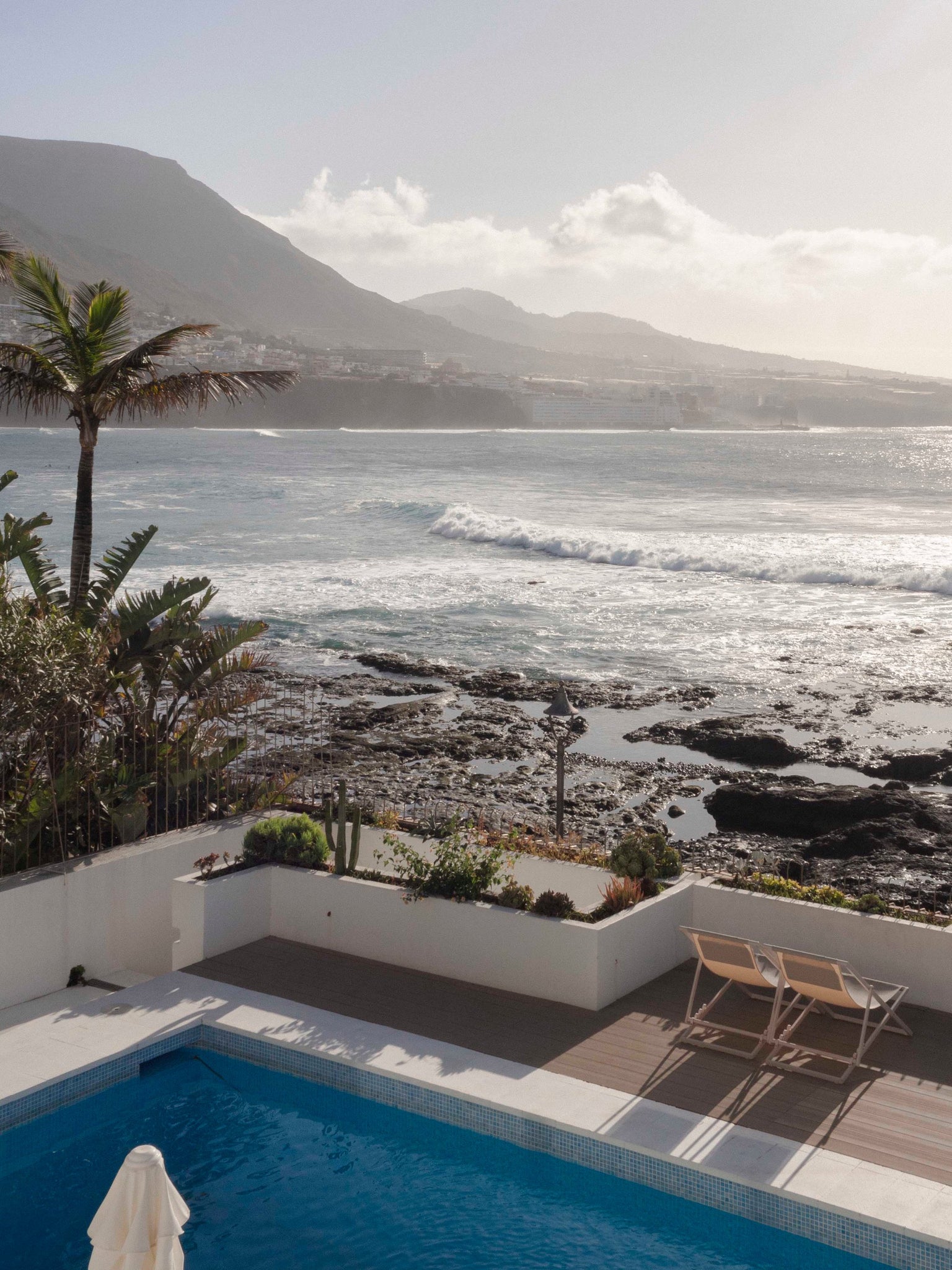 Hotel Punta Paradiso, Hospedaje en Tenerife, Punta del Hidalgo, Recomendaciones sobre Tenerife, Guía de viaje de Tenerife