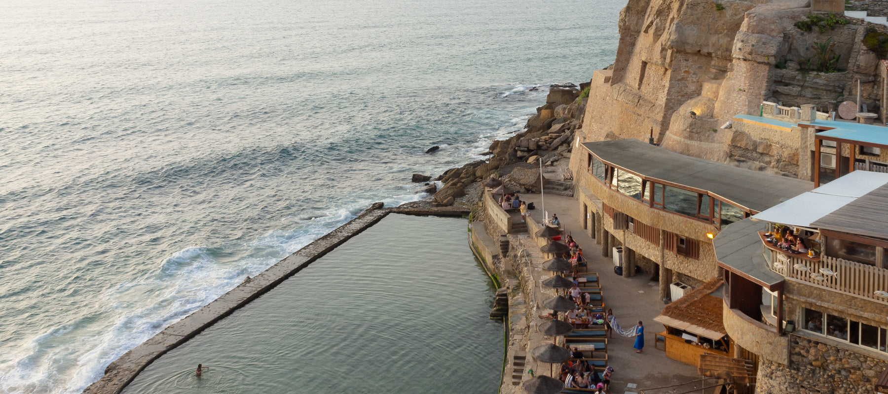 Hotel Sintra, Azenhas do Mr Valley House, Hotel en Cascais, Retreat en Azenhas do Mar, hospedaje, Lisboa, Guía de viaje Sintra / Cascais impresa, Portugal, Le Periplo